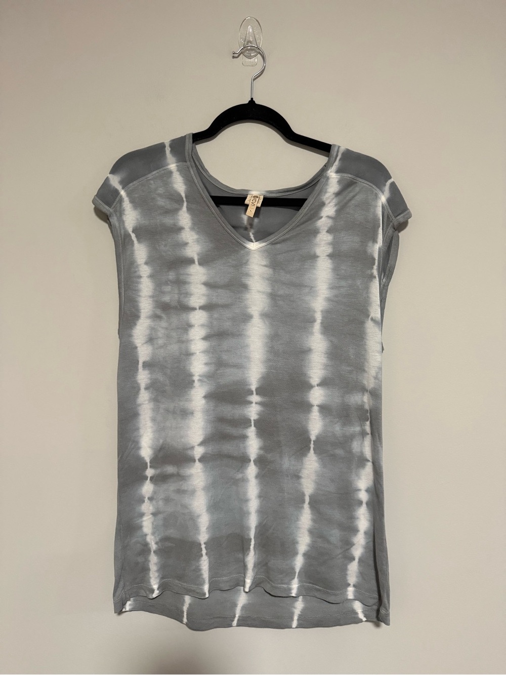 XCVI Gray Tie-Dye V-Neck Cap Sleeve Top Size Large